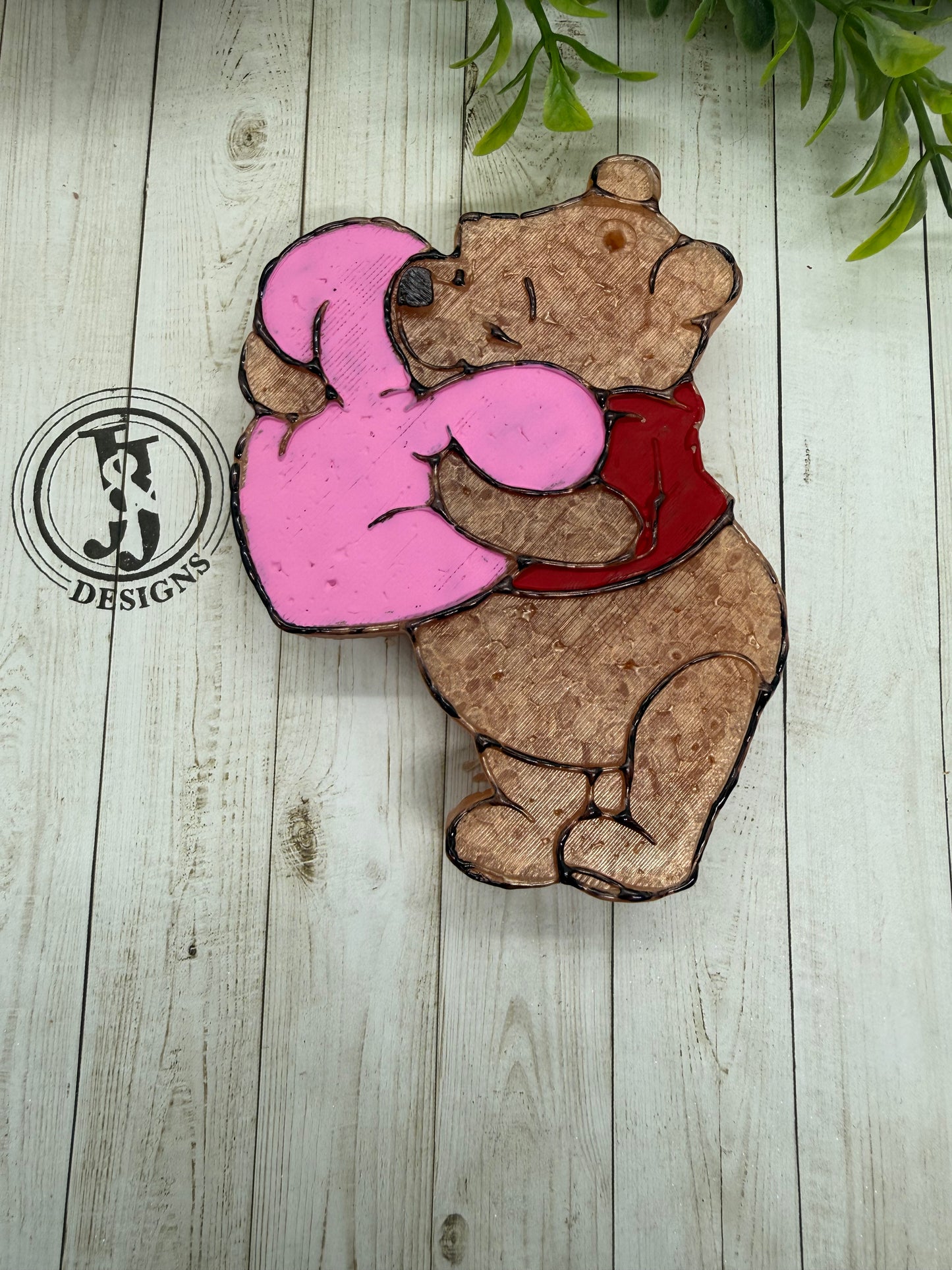 Bear hugging heart