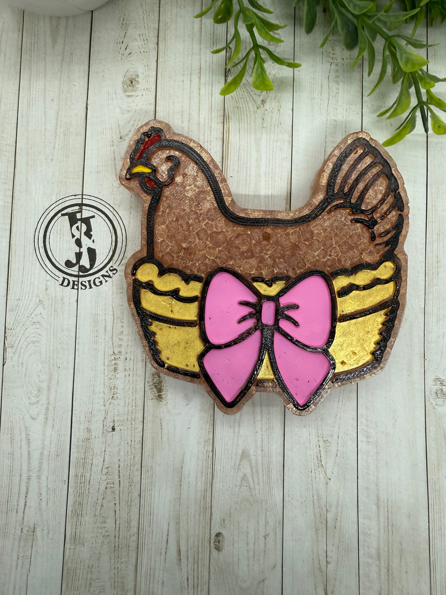 Hen in basket